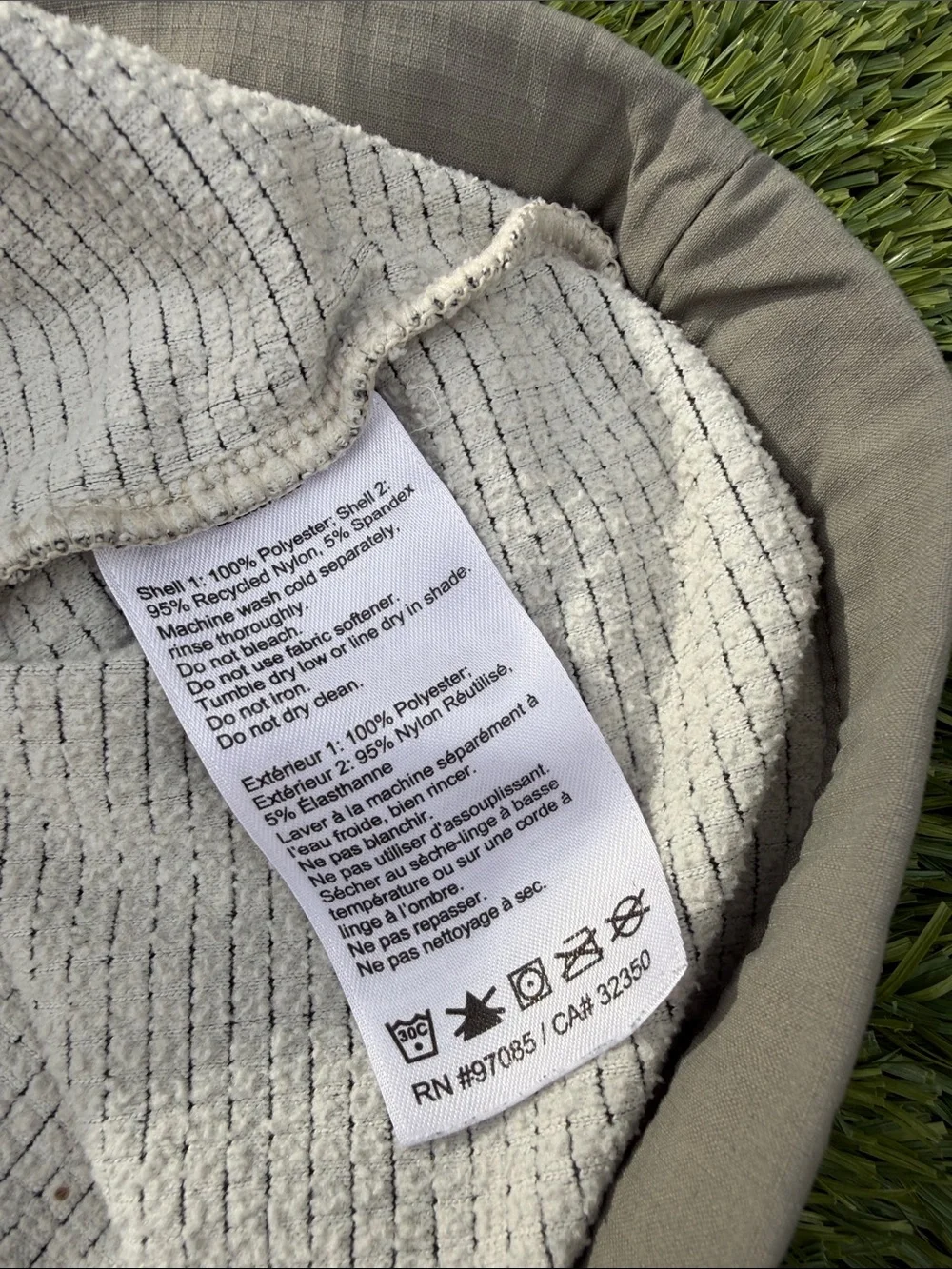 Outdoor ResearchTrail Mix Colorblock Quarter Zip pullover LARGE